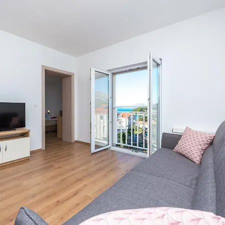 In With Sea View, Air Conditioning, Wifi, Washing Machine 4979-3 Апартаменты *