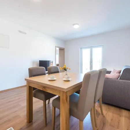In With Sea View, Air Conditioning, Wifi, Washing Machine 4979-3 Διαμέρισμα *