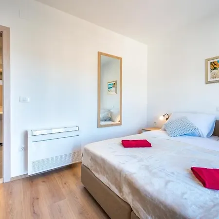 Διαμέρισμα In With Sea View, Air Conditioning, Wifi, Washing Machine 4979-3